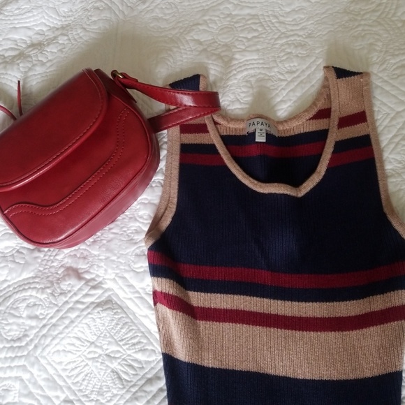 Clothes - Picture 3 of 3